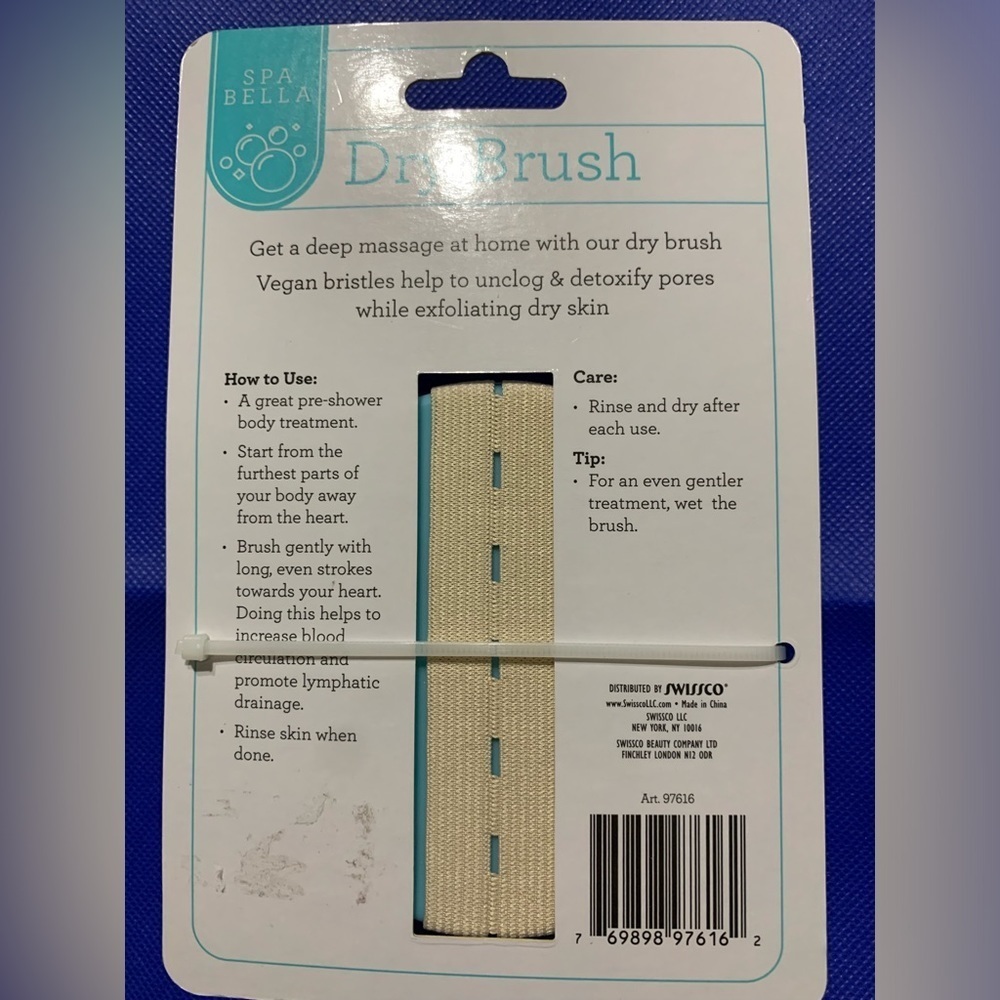 SPA BELLA DRY BRUSH for exfoliating and Detoxification of the skin. New in pkg. - Picture 2 of 2